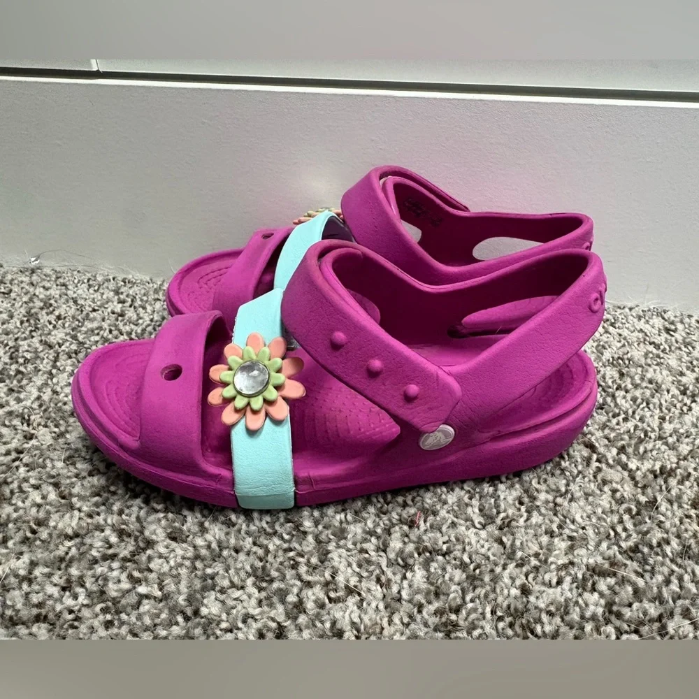 Crocs Waterproof Kids Velcro strapped Fuchsia Flower Sandals Size 12c